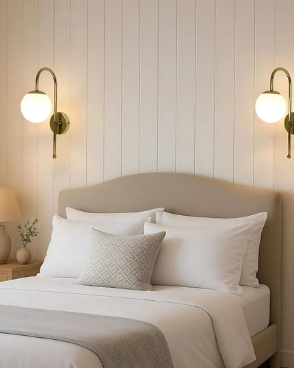 GlowDrop Wall Light