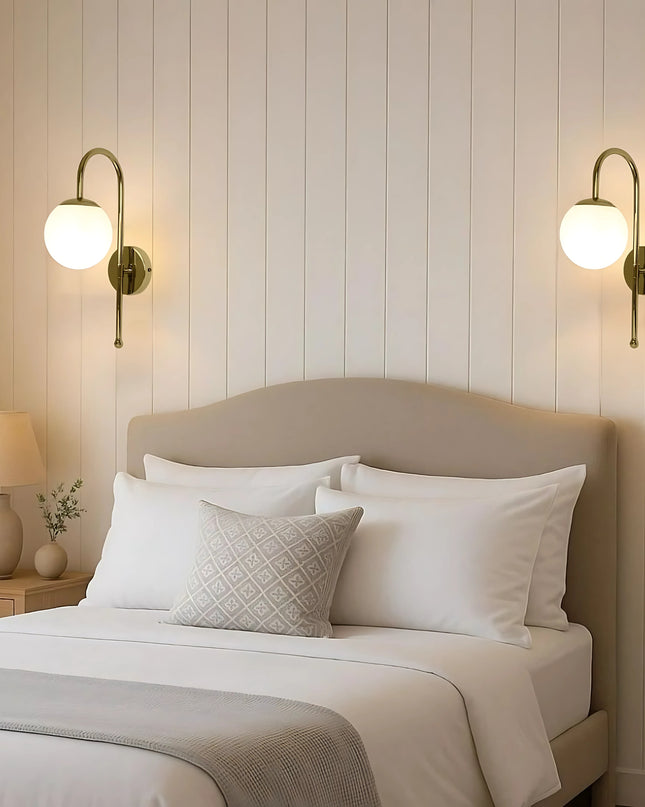GlowDrop Wall Light