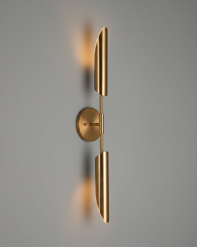 Dual Beam Wall Light