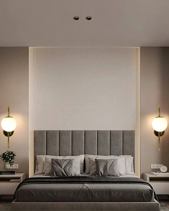 GlowDrop Wall Light