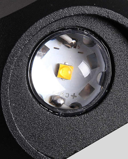 4 Way Outdoor Wall Light