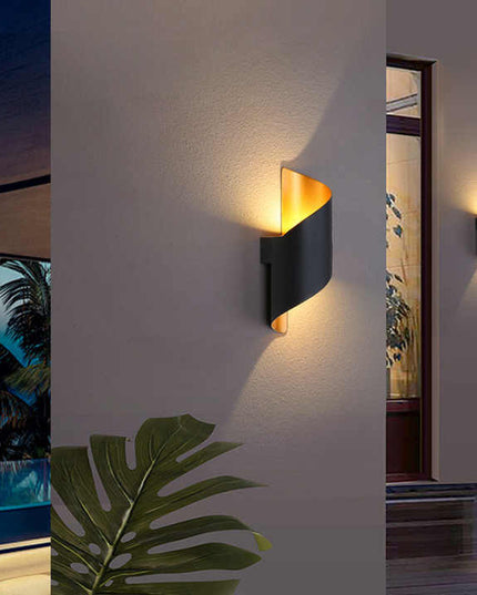 GlowFold Outdoor Wall