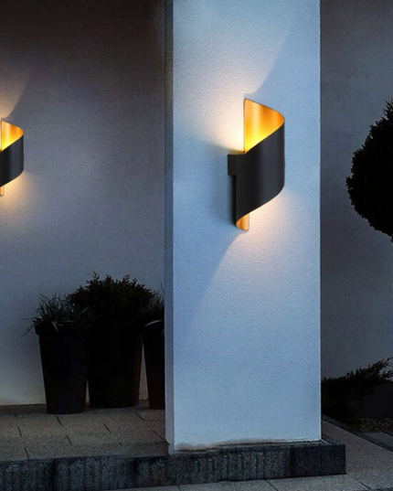 GlowFold Outdoor Wall