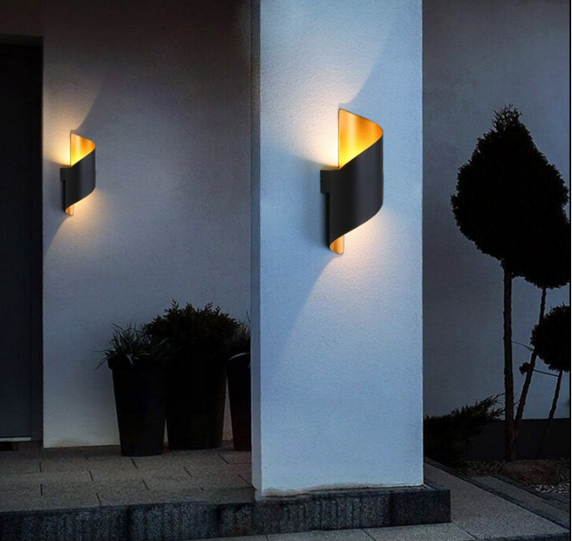 GlowFold Outdoor Wall