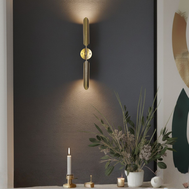 Dual Beam Wall Light